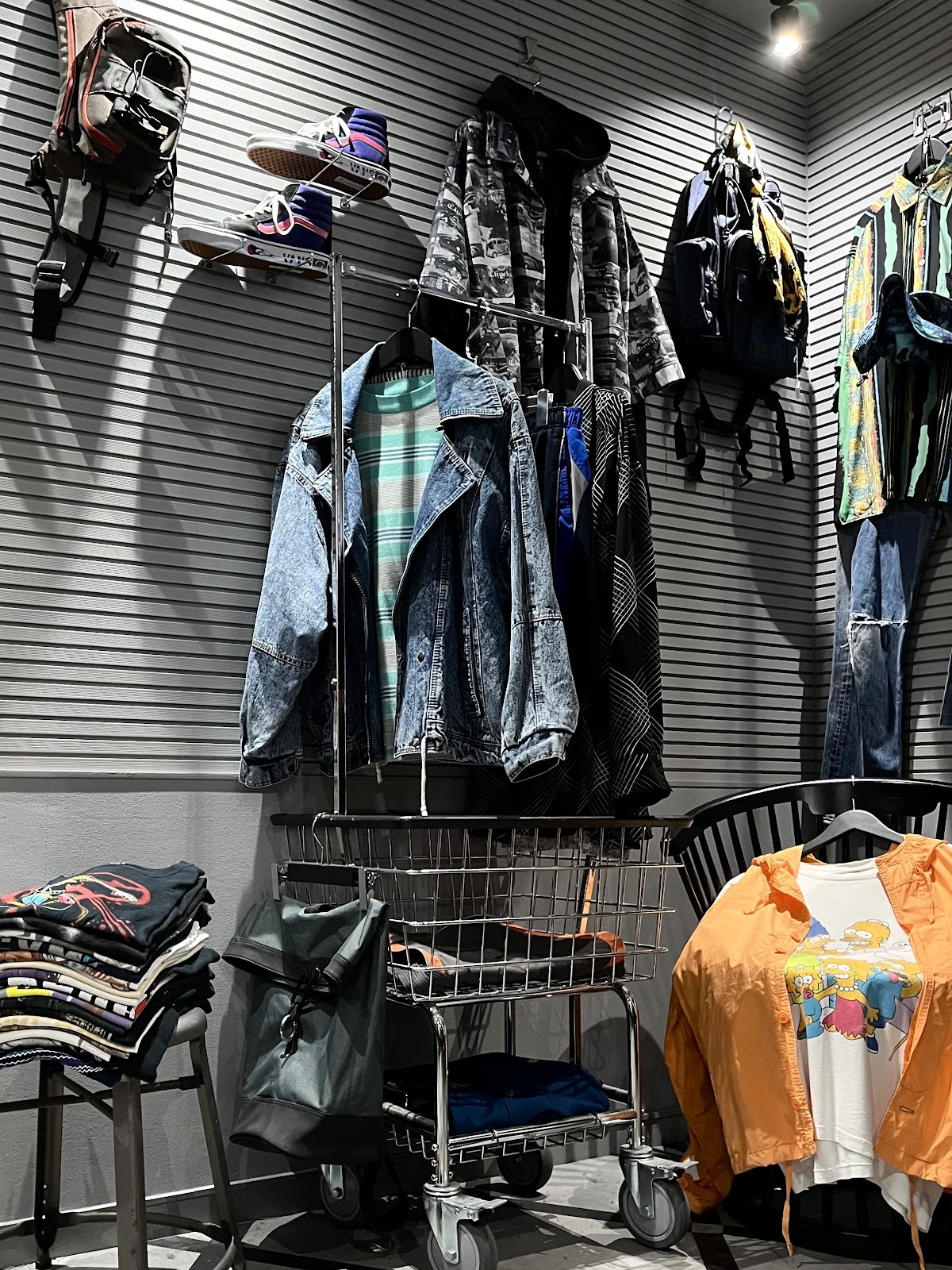 X Vintage — 2