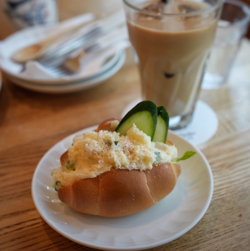Pelican Café — 3