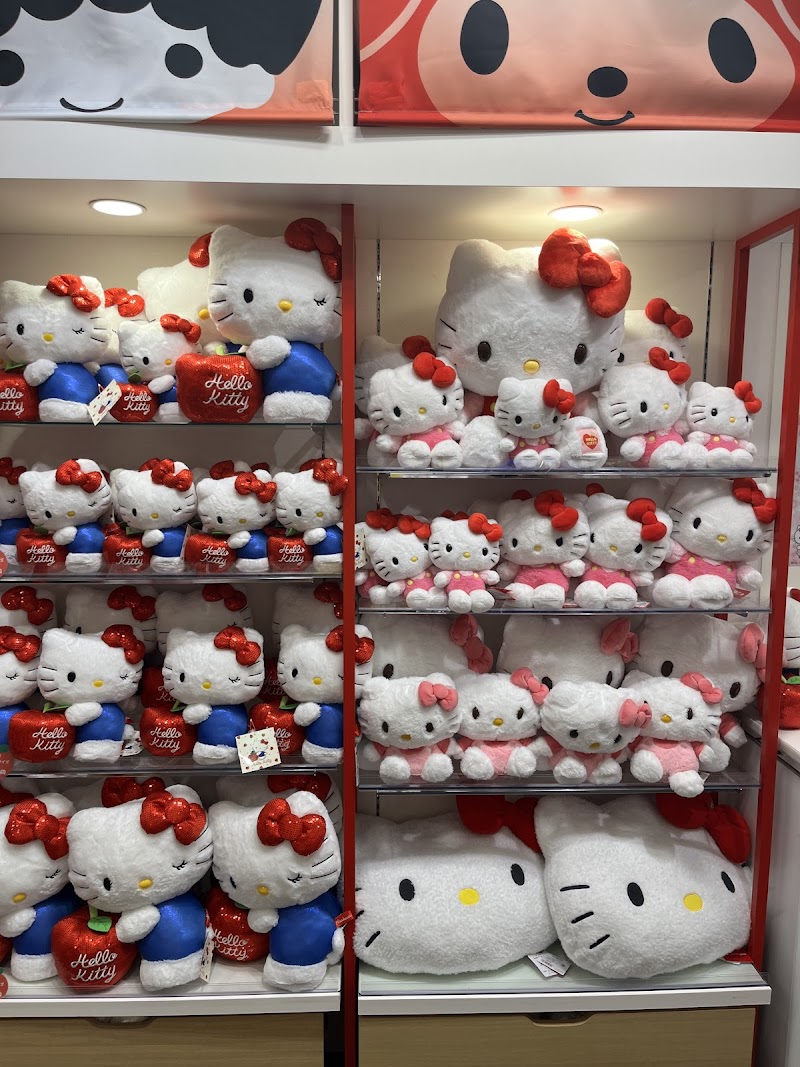 Sanrio Gift Gate Asakusa (サンリオギフトゲート浅草) — 3