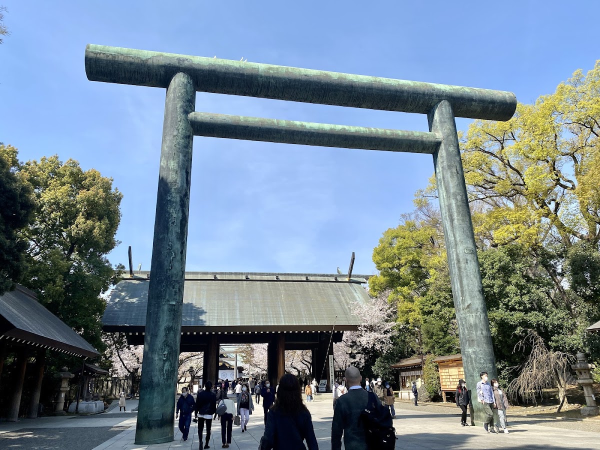 靖国神社 (Yasukuni-jinja Shrine) — 3