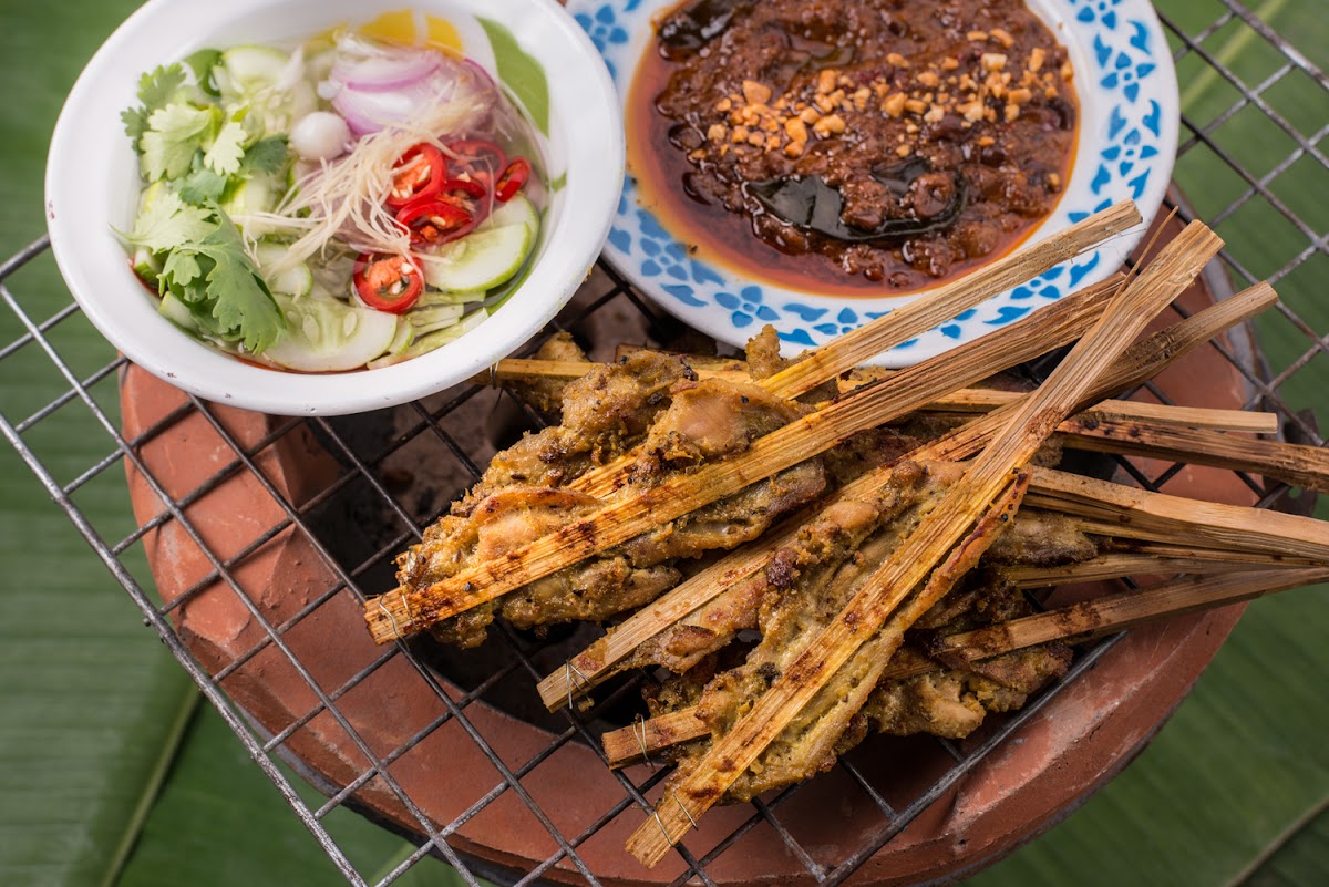 Err Urban Rustic Thai — 2