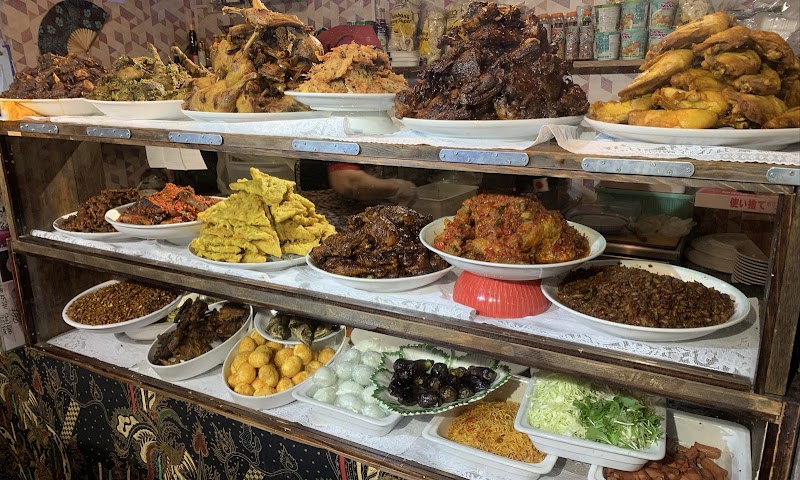MONGGO MORO — 2