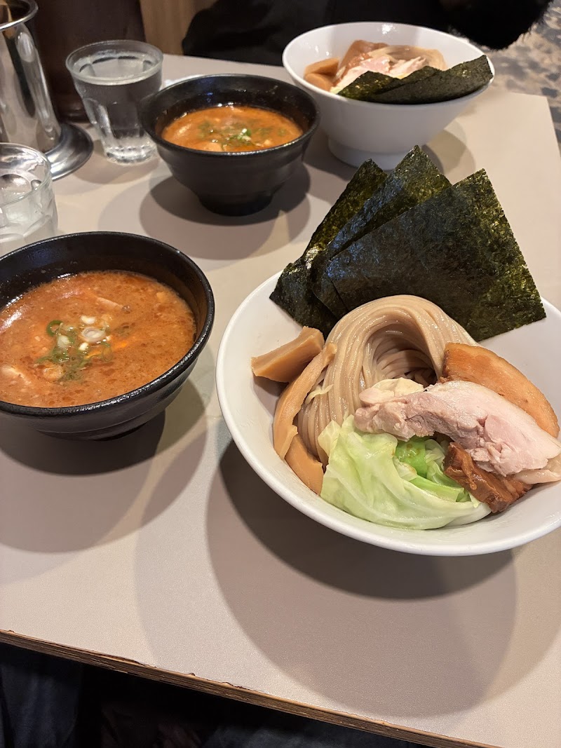 Tsukemen Gonokami Seisakusho Shinjuku (つけ麺 五ノ神製作所 新宿) — 2