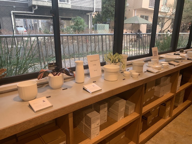 LOST AND FOUND TOKYO STORE — 3