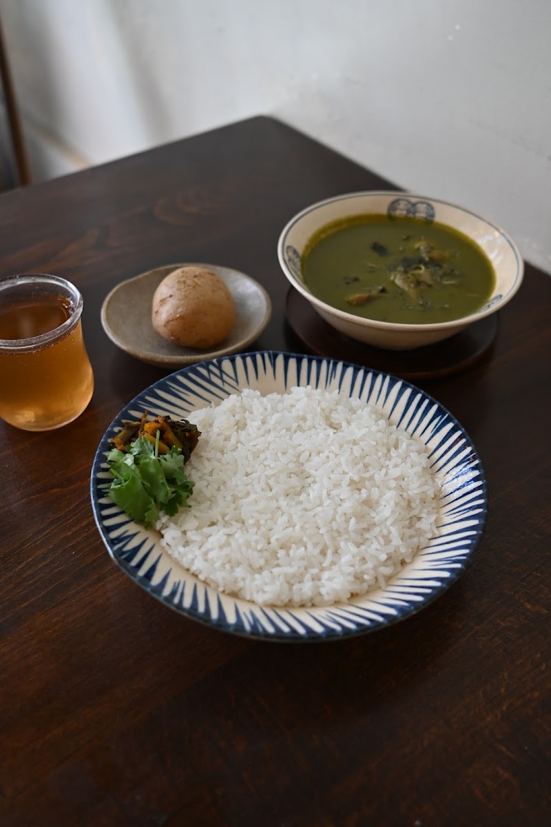 アジアン カレーショップ エイリアンズ 下北沢 — 2