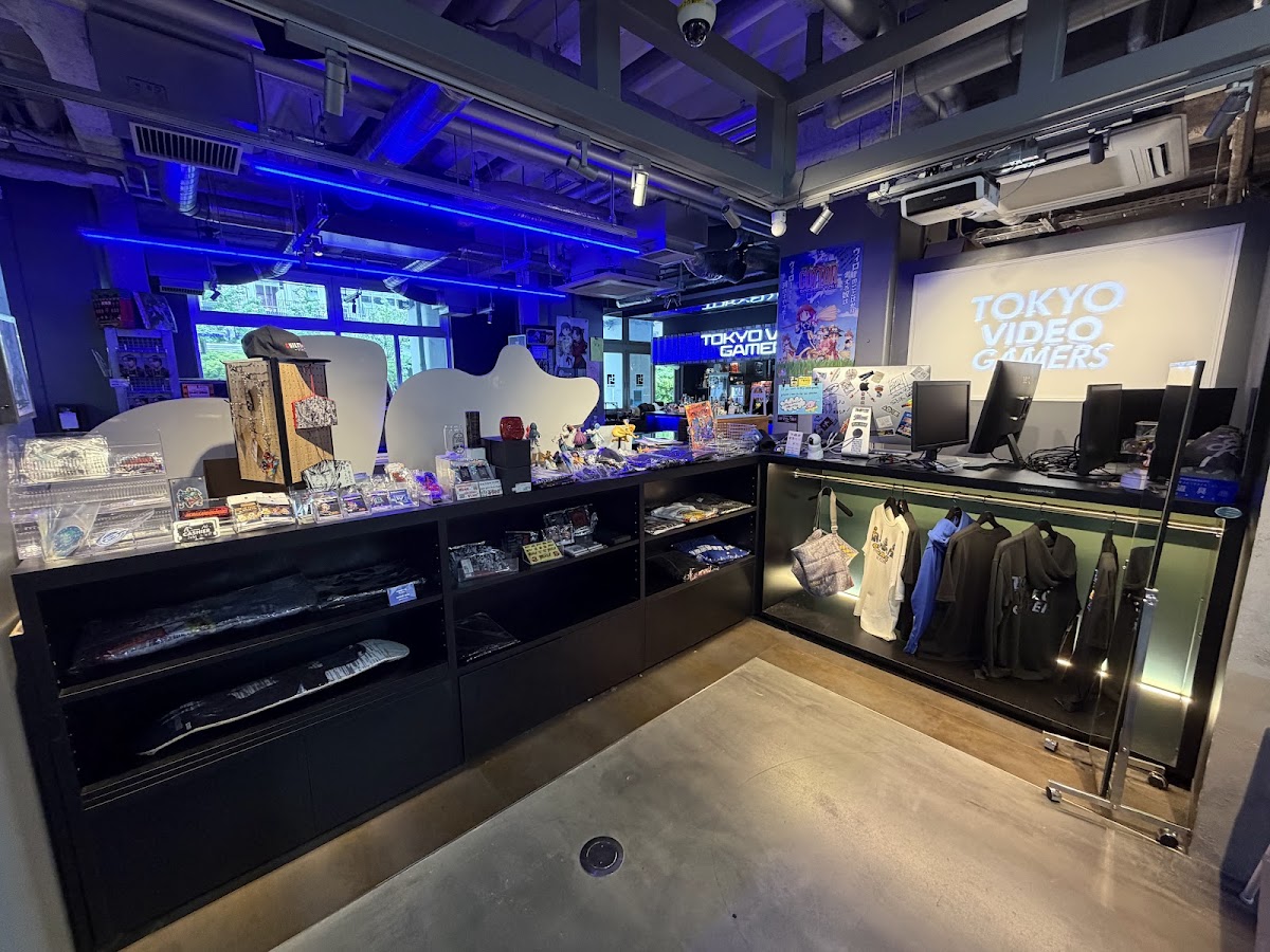 TOKYO VIDEO GAMERS Cafe&Bar Akiba — 2