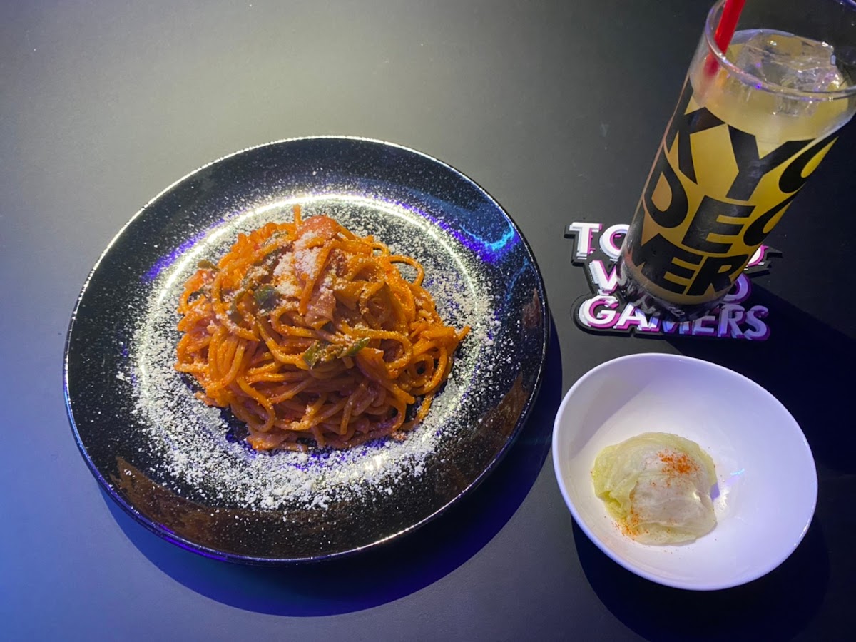 TOKYO VIDEO GAMERS Cafe&Bar Akiba — 3