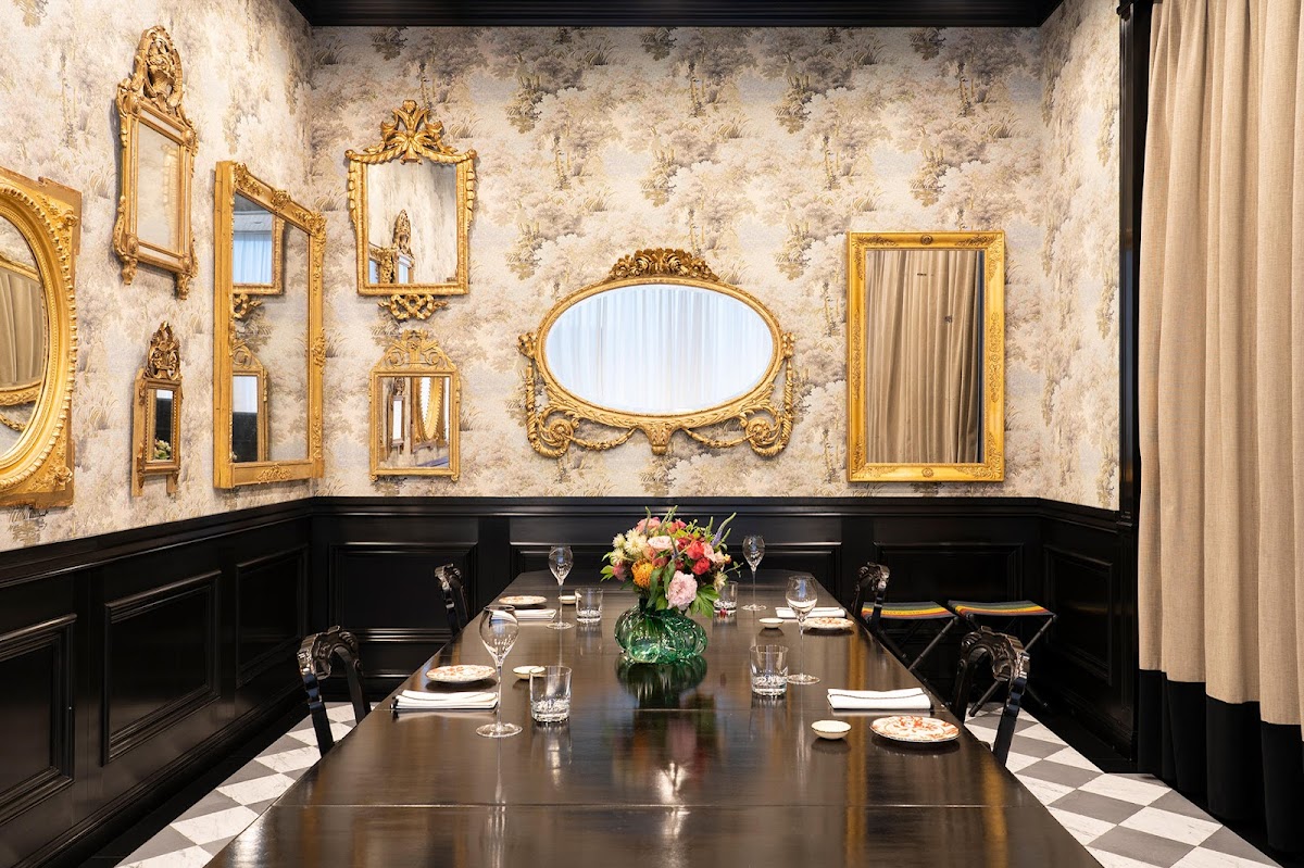 Gucci Osteria da Massimo Bottura (グッチ オステリア ダ マッシモ ボットゥーラ)