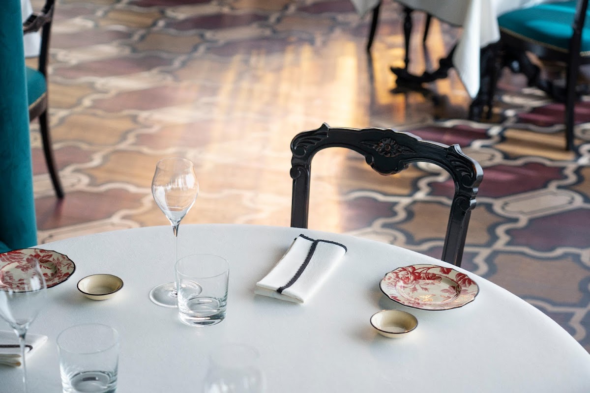 Gucci Osteria da Massimo Bottura (グッチ オステリア ダ マッシモ ボットゥーラ) — 2