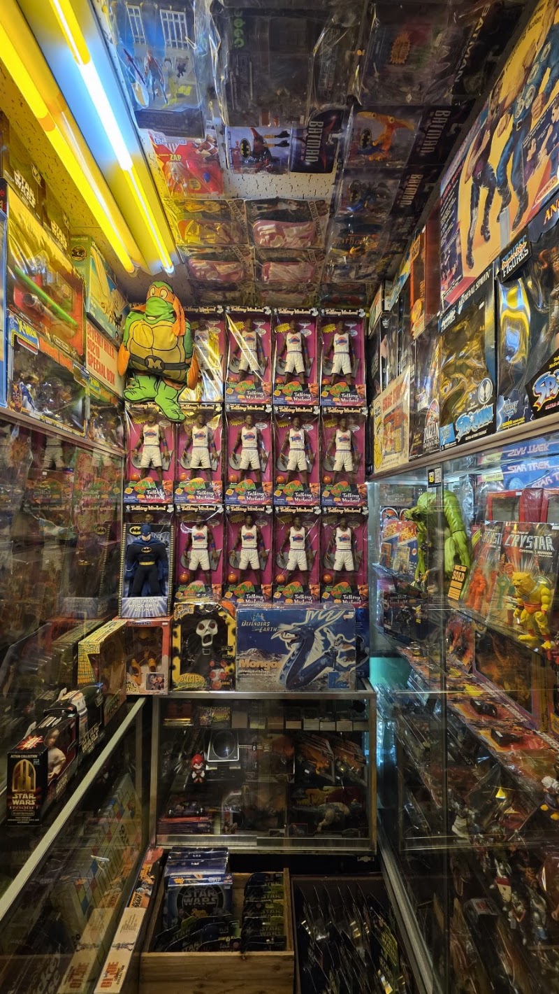 2000TOYS — 2