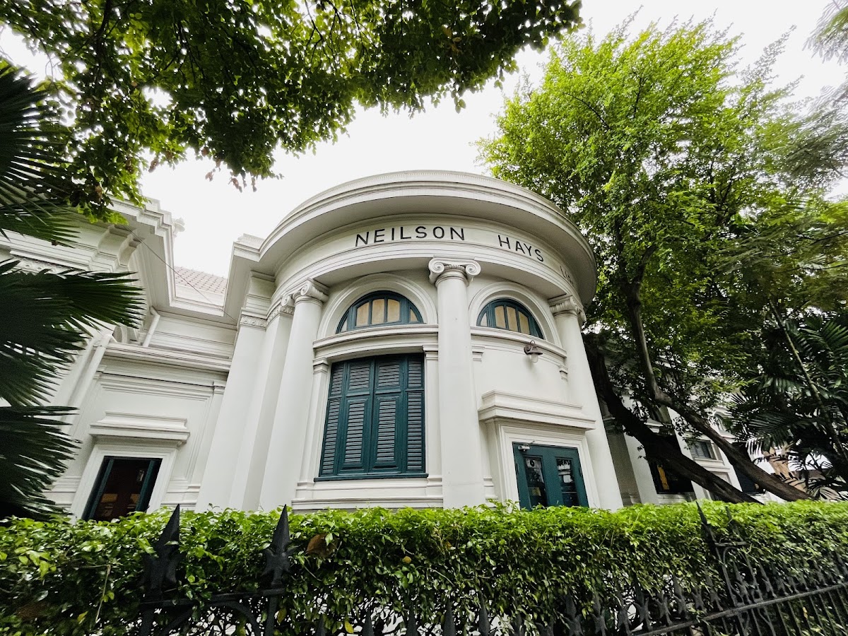 Neilson Hays Library (ニールソン・ヘイズ・ライブラリー) — 2