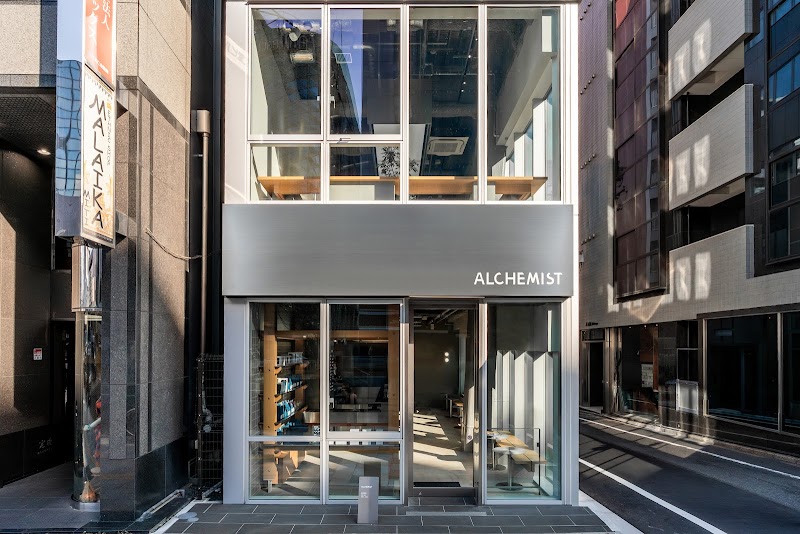 Alchemist Aoyama (アルケミスト青山)