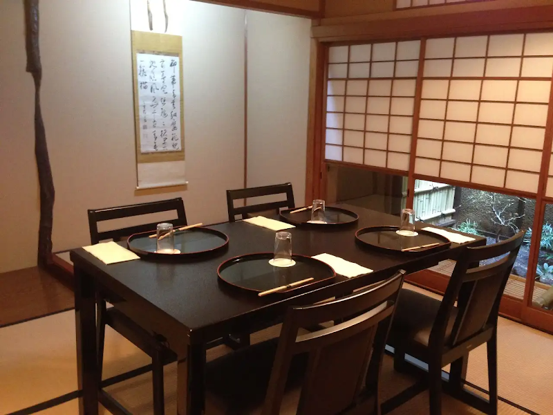 Akimoto Unagi Restaurant (アキモトうなぎレストラン)