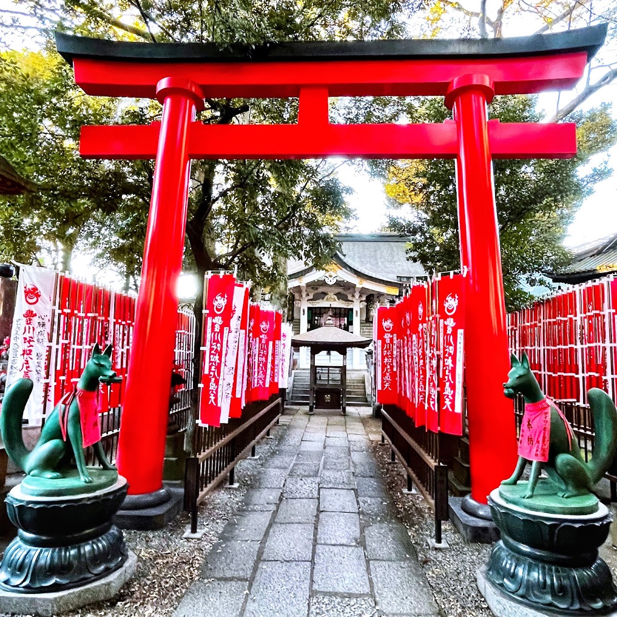 豊川稲荷東京別院 (Toyokawa Inari Tokyo Annex) — 3