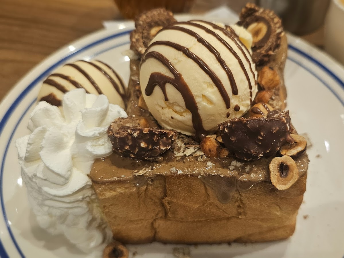 After You Dessert Cafe - One Bangkok — 3