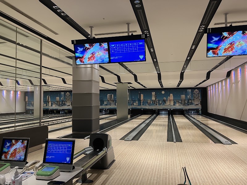 The Prince Park Tower Tokyo Bowling Salon