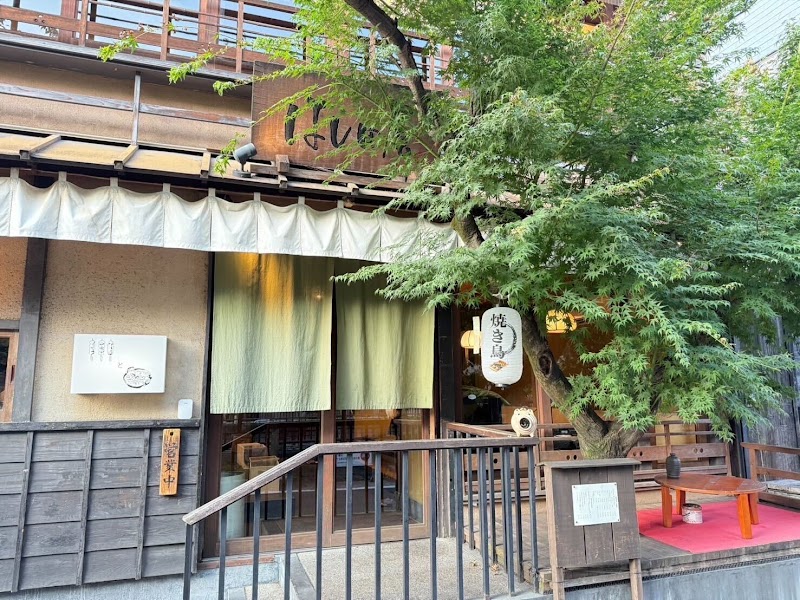 Hashidaya (はしだや)