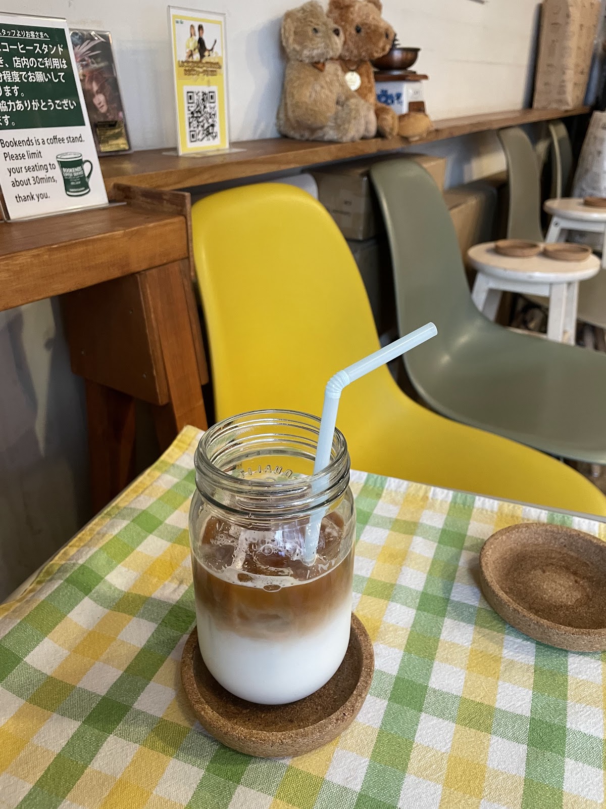 Bookends Coffee Service (ブックエンズ コーヒー サービス) — 2