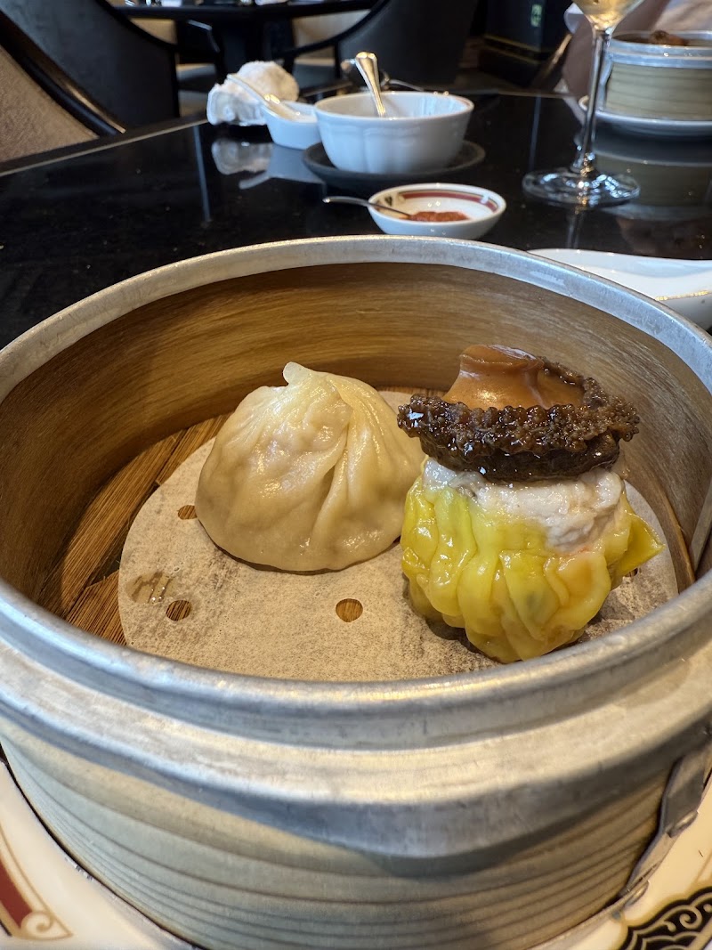 Cantonese cuisine Ryutenmon (カントニーズ キュイジーヌ 龍天門) — 3