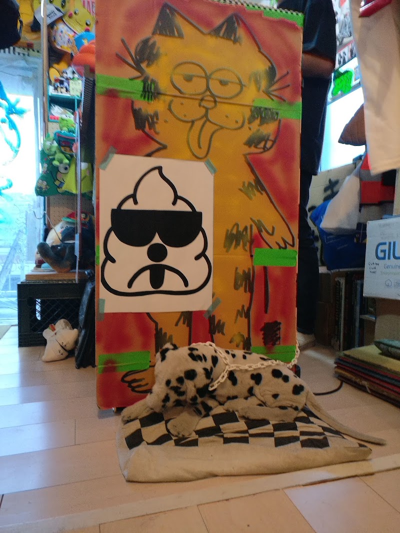 ＳＴＲＡＮＧＥ・ＳＴＯＲＥ — 3