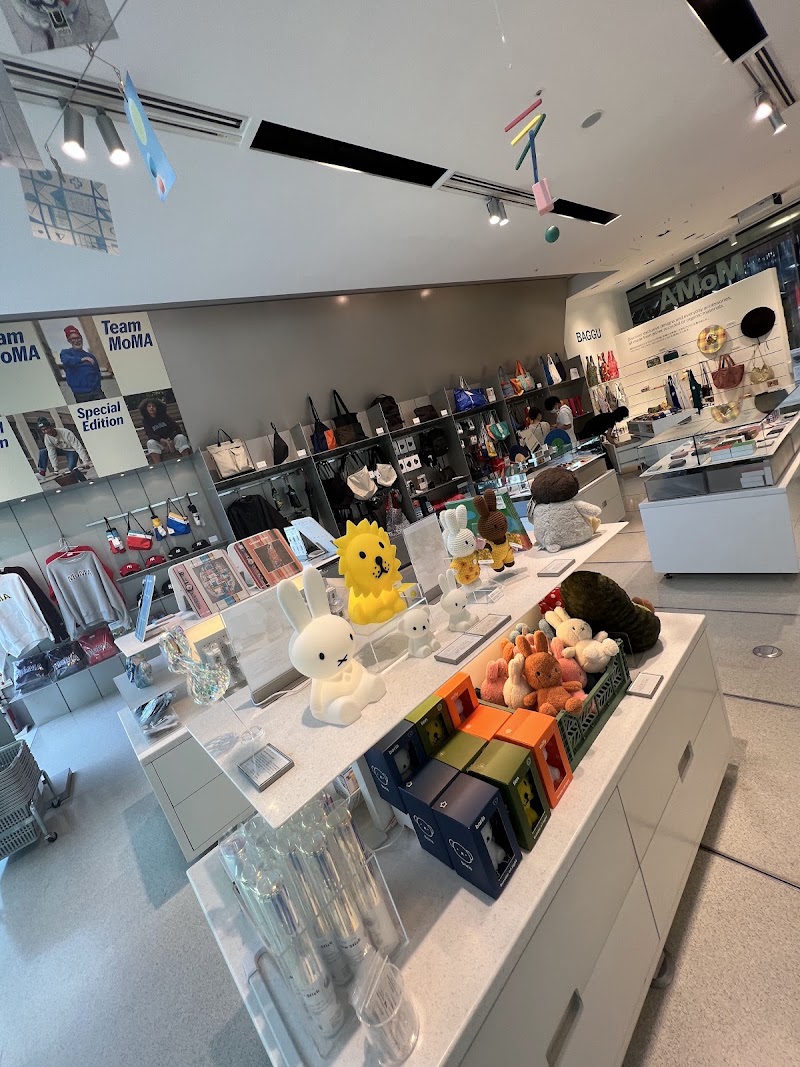 MoMA Design Store Omotesando — 2