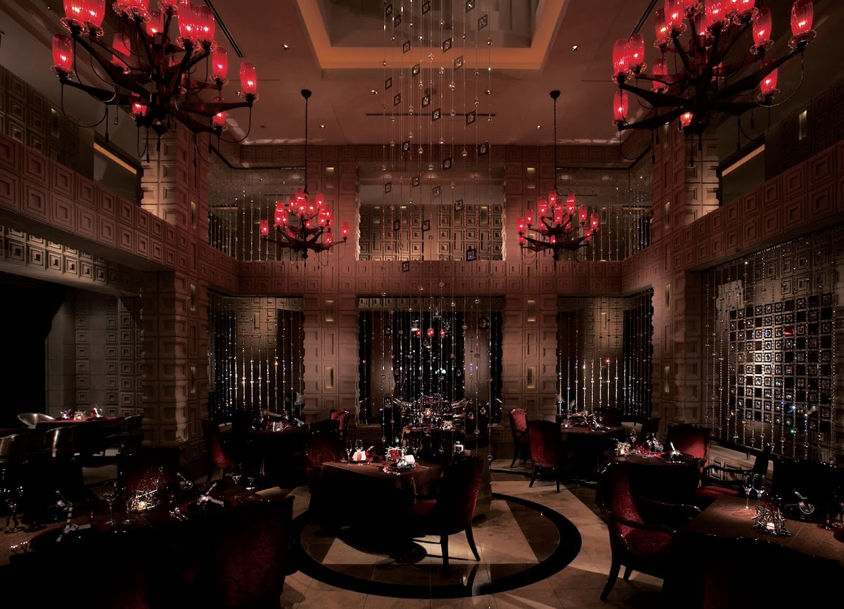 Ristorante Ozio (リストランテ オーツィオ)