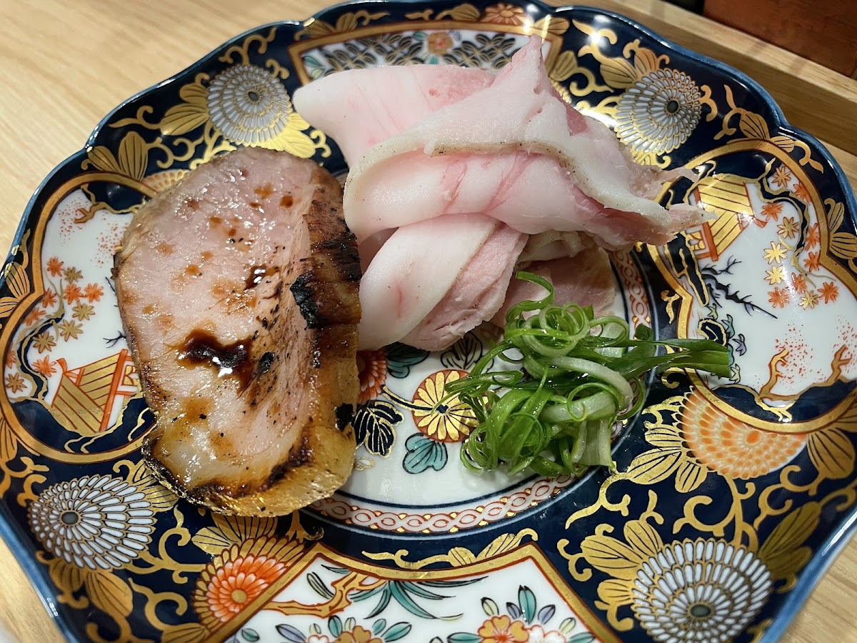 Ramen MAIKAGURA (ラーメン マイカグラ) — 2