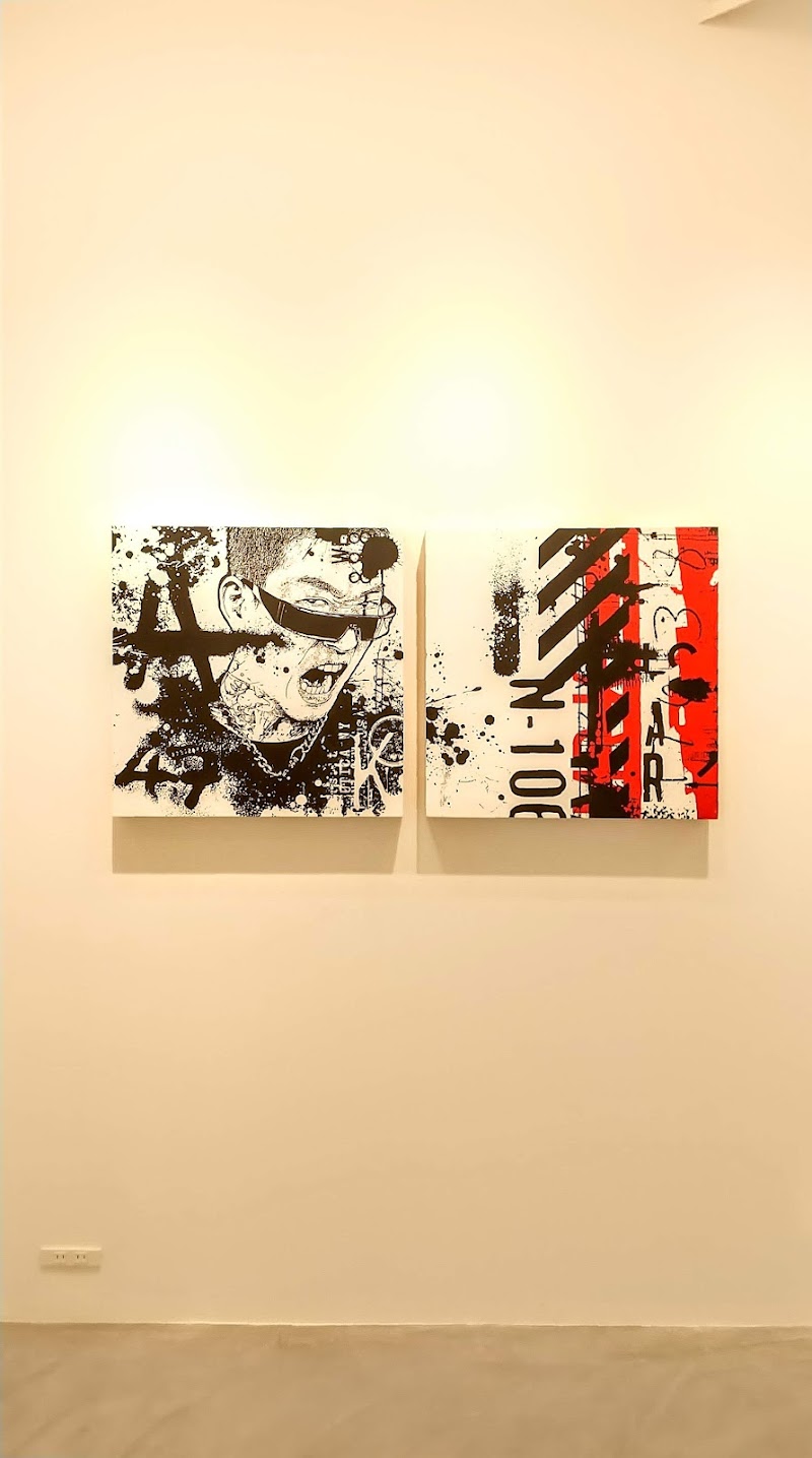 +81 Gallery - Tokyo — 3