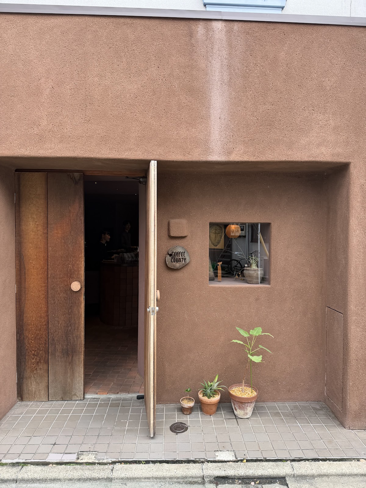 COFFEE COUNTY Tokyo — 3