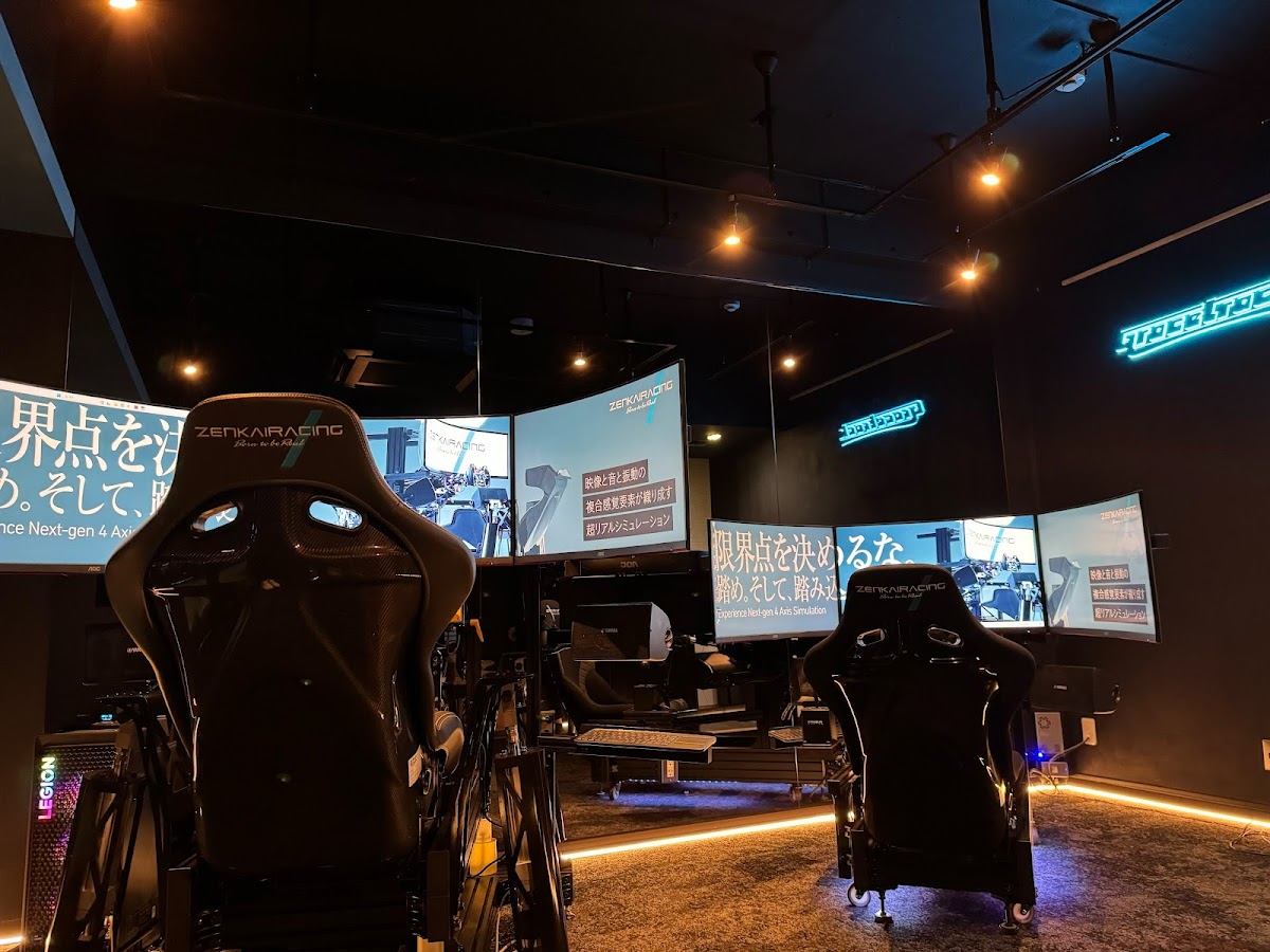 GRACETRACK ZENKAIRACING TOKYO (グレーストラック ゼンカイレーシング トーキョー)