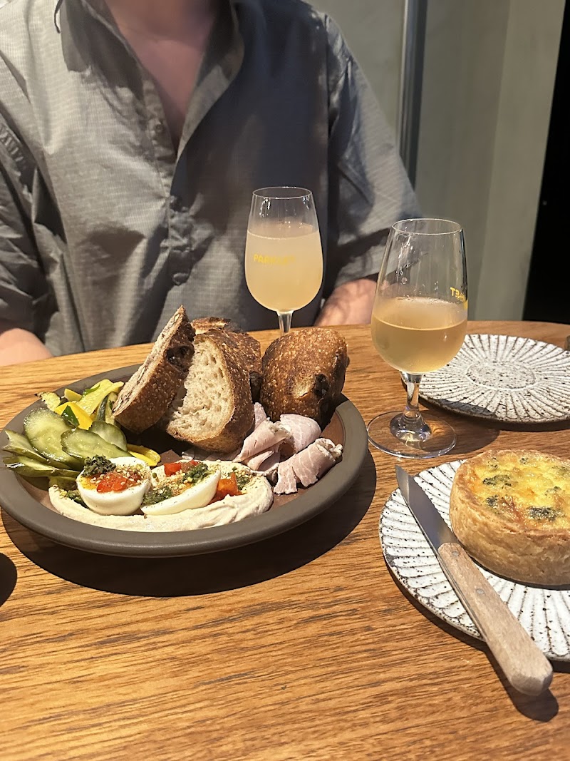 Parklet Bakery — 3