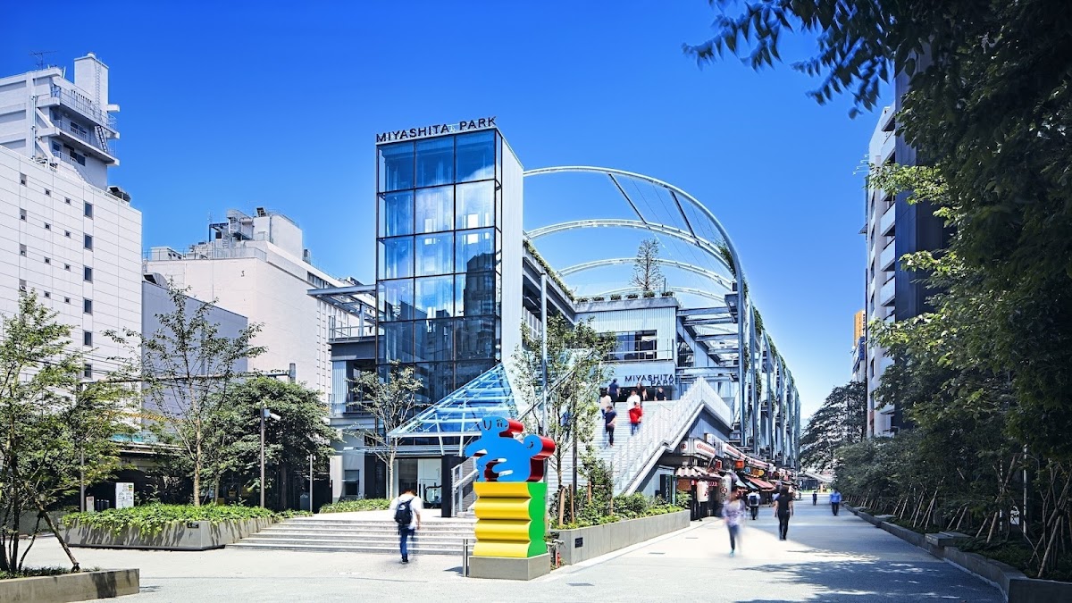 Miyashita Park (ミヤシタパーク)