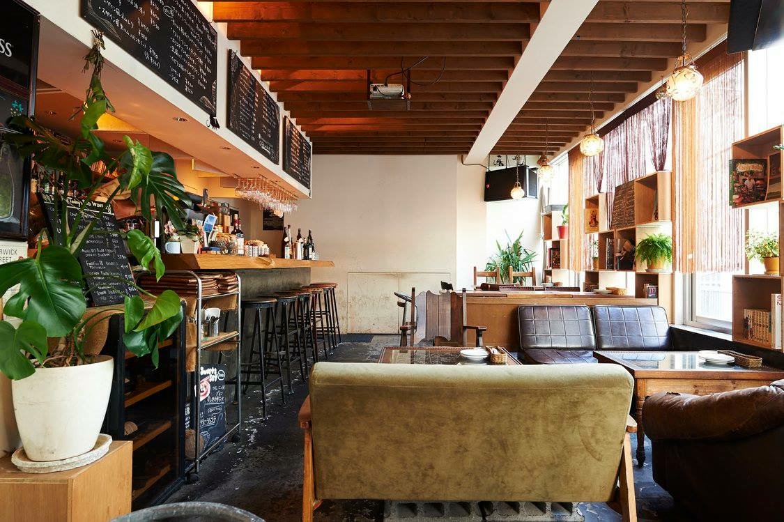 Cafe & Bar R ~アール~