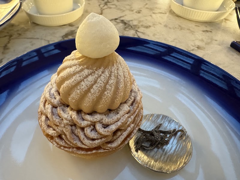 Meiji Yasuda Cafe Marunouchi — 2