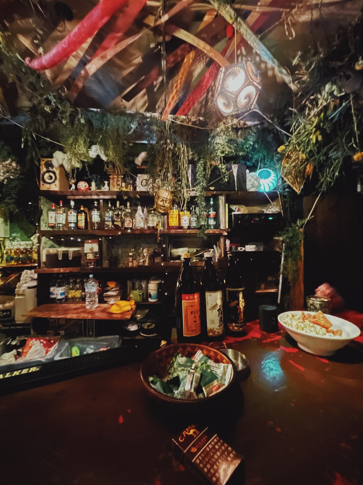 DJ Bar Tengu Shokudo Sangenjaya — 2