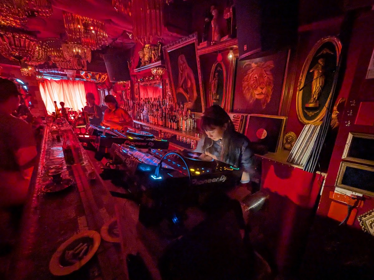 RED BAR — 3