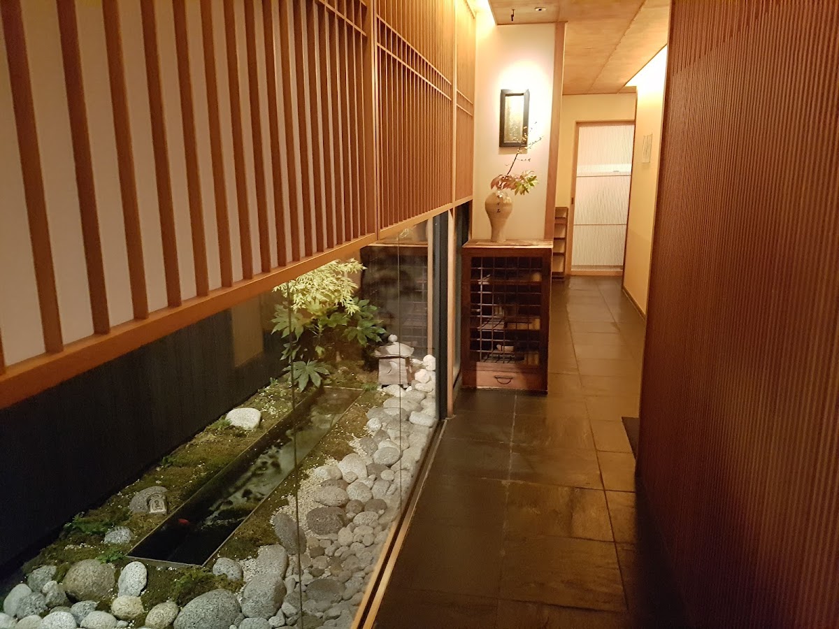 Kagurazaka Ishikawa (神楽坂 石かわ)