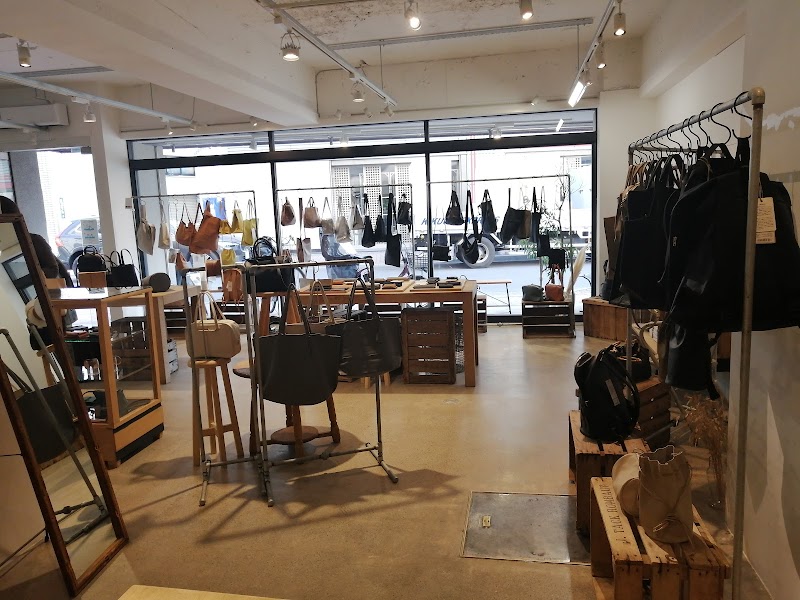 REN Kuramaeten (REN 蔵前店) — 2