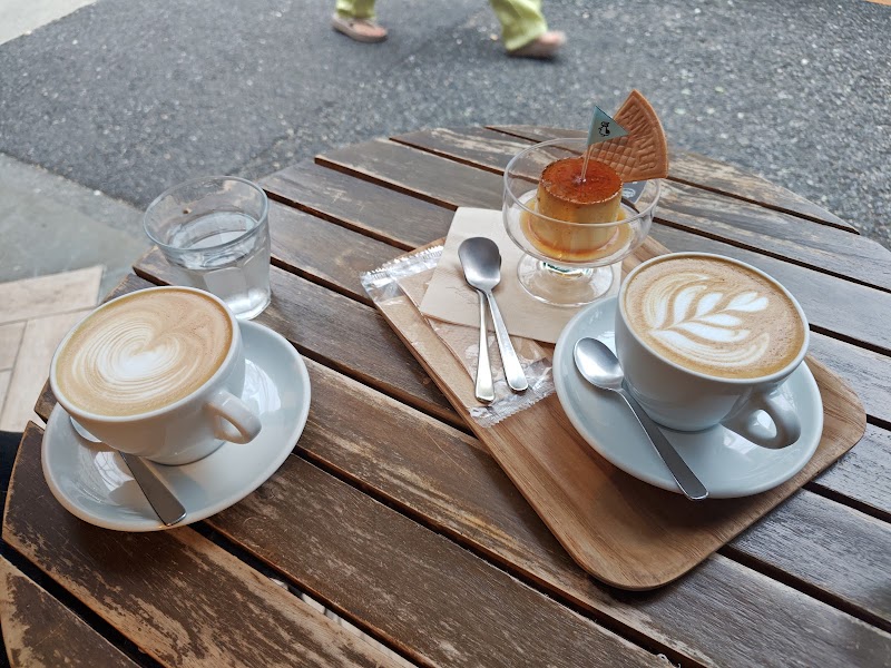 WEEKENDERS COFFEE All Right — 3
