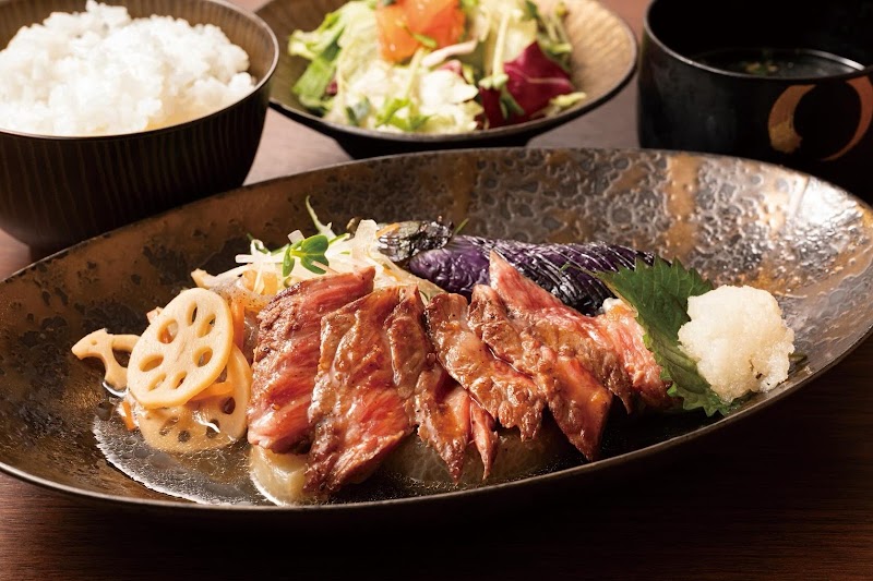 博多おでんと黒毛和牛の店くろこ — 3