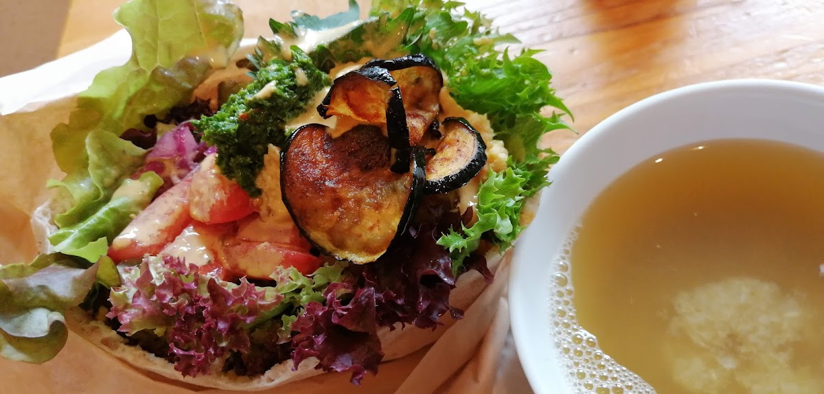 Kuumba du Falafel — 2