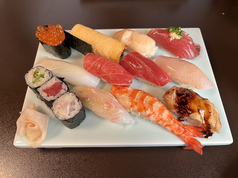 Yoshino Sushi Honten — 3