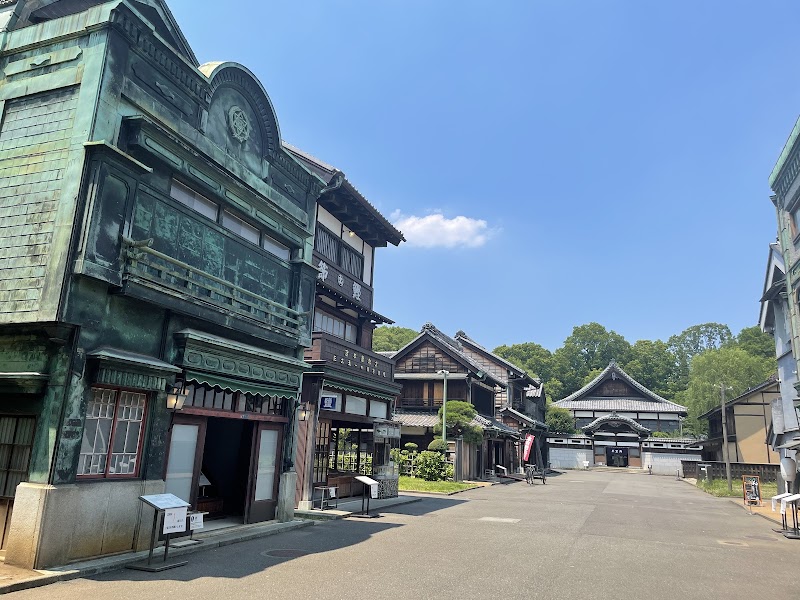 江戸東京たてもの園 (Edo-Tokyo Open Air Architectural Museum)