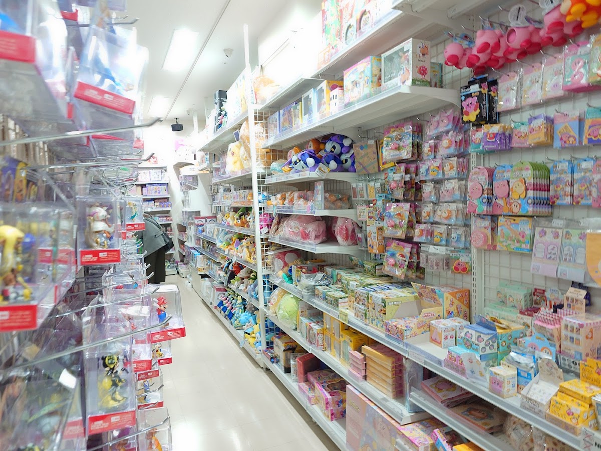 amiami Akihabara Radio Kaikan — 2