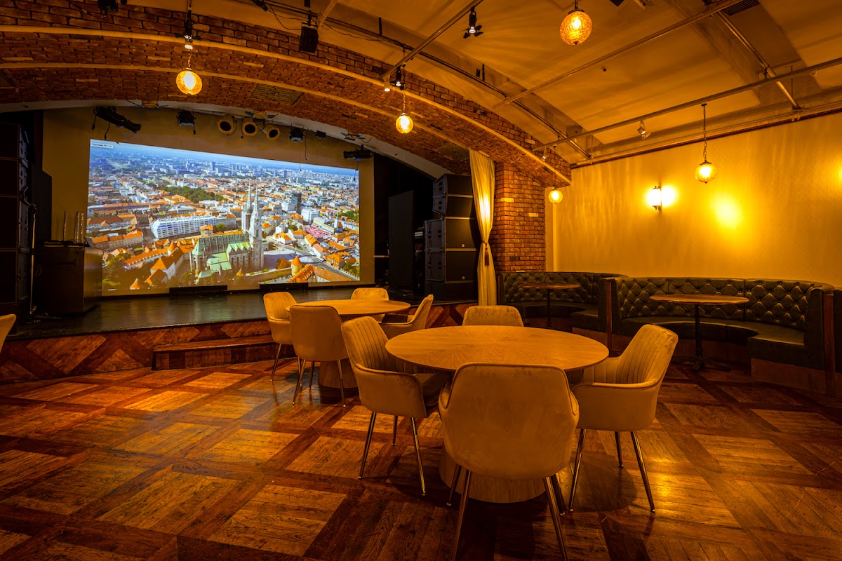 Robin Club Omotesando (ロビン クラブ 表参道)