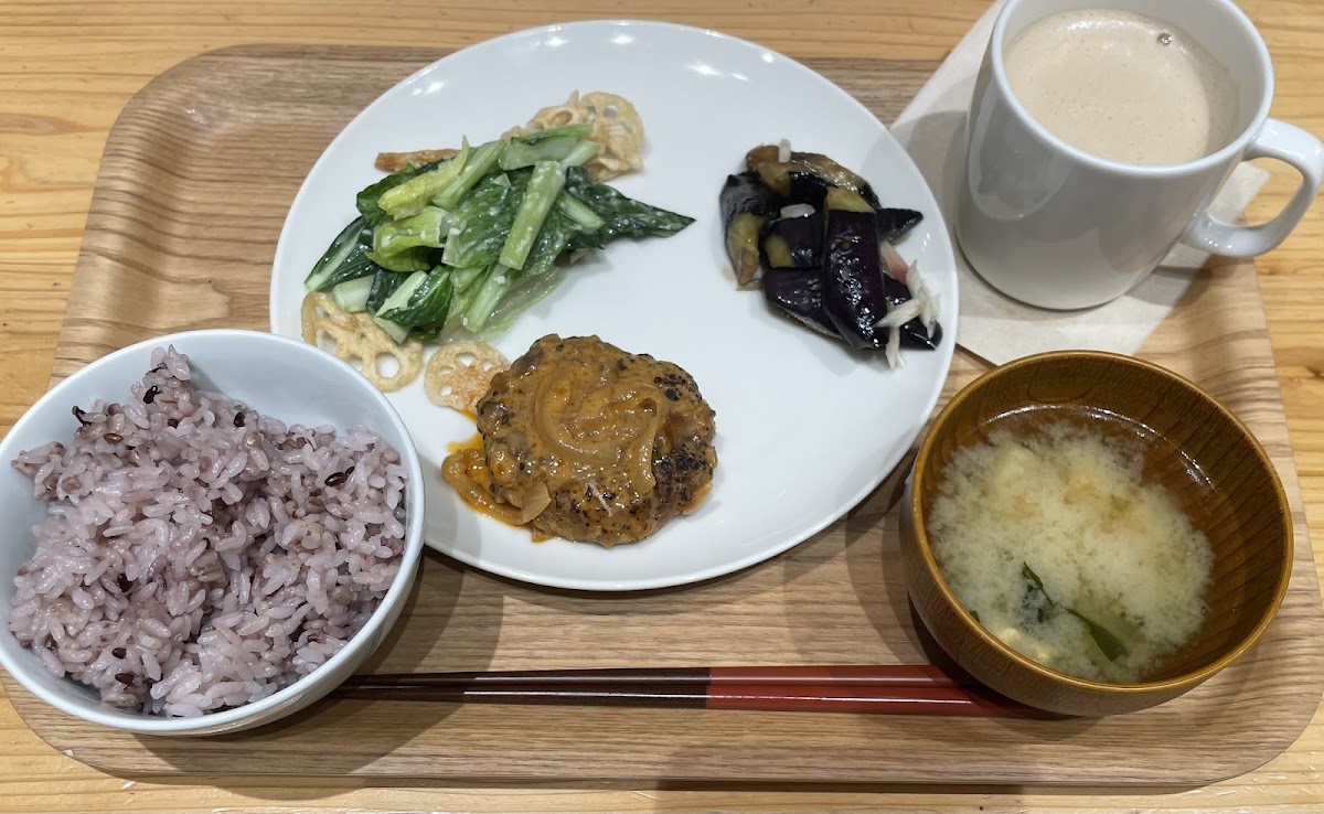 Cafe＆Meal MUJI 新宿 — 3