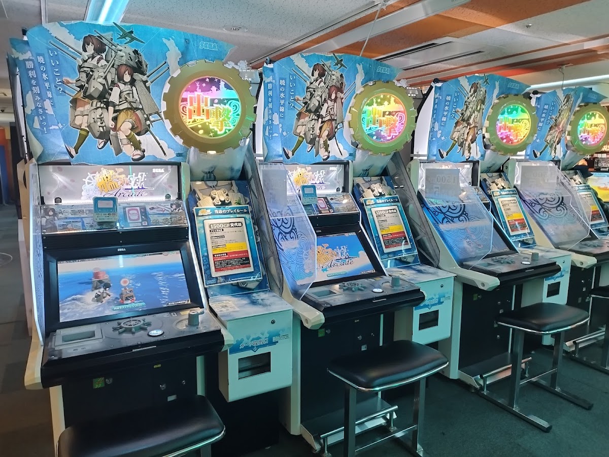 HEY (Hirose Entertainment Yard) Taito — 3