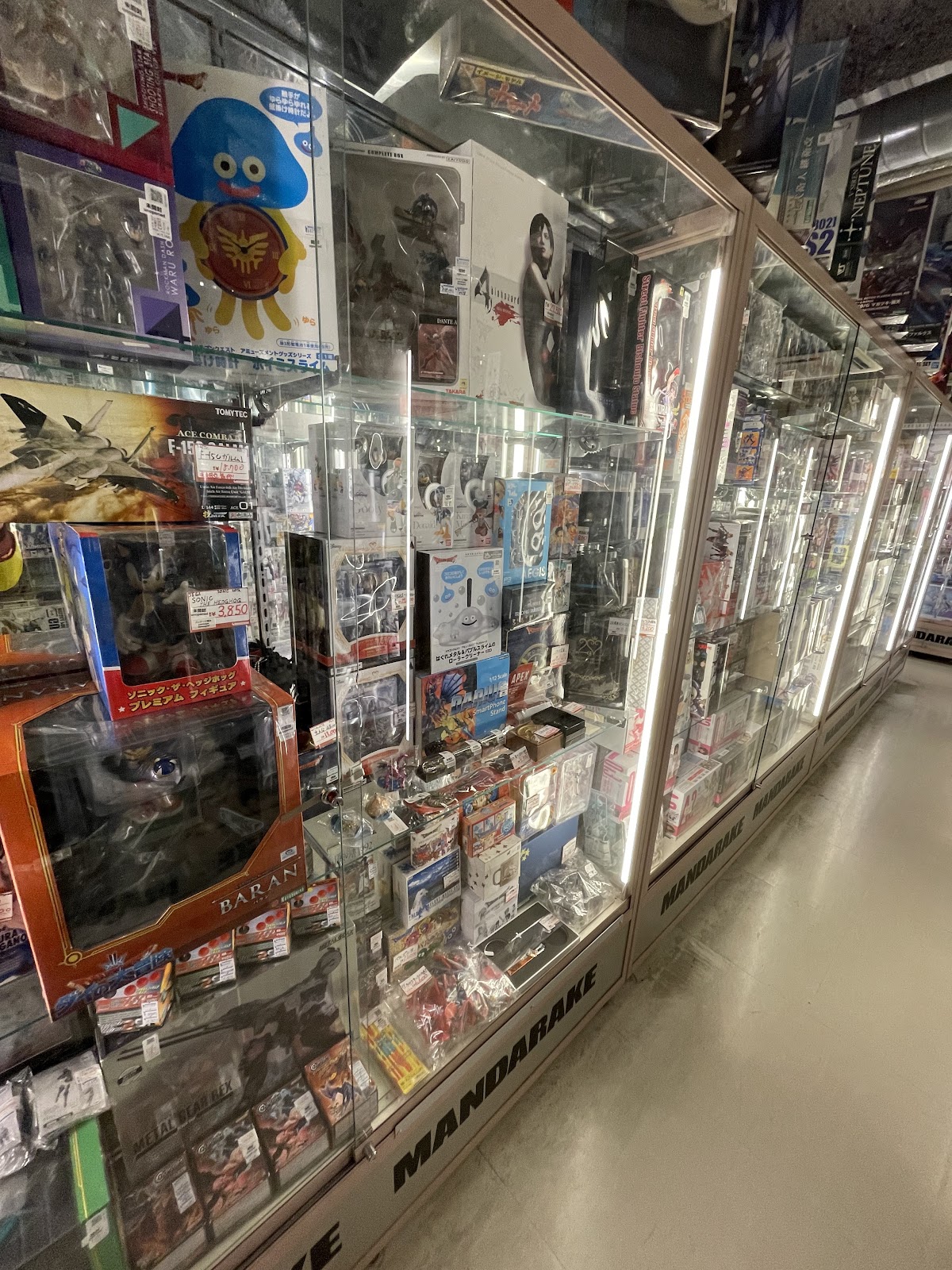 Mandarake Complex — 3