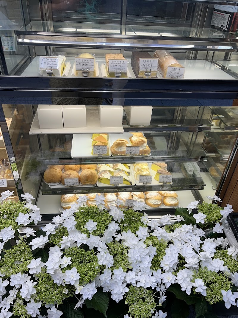 Confectionery Ginza West (コンフェクショナリー銀座ウエスト) — 2