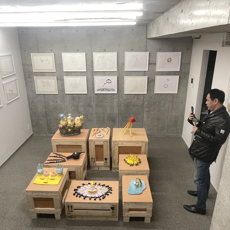 ZAZA GALERIE — 3